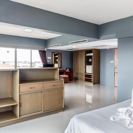 Ayothaya Riverside Hotel Аюттхая Екстер'єр фото