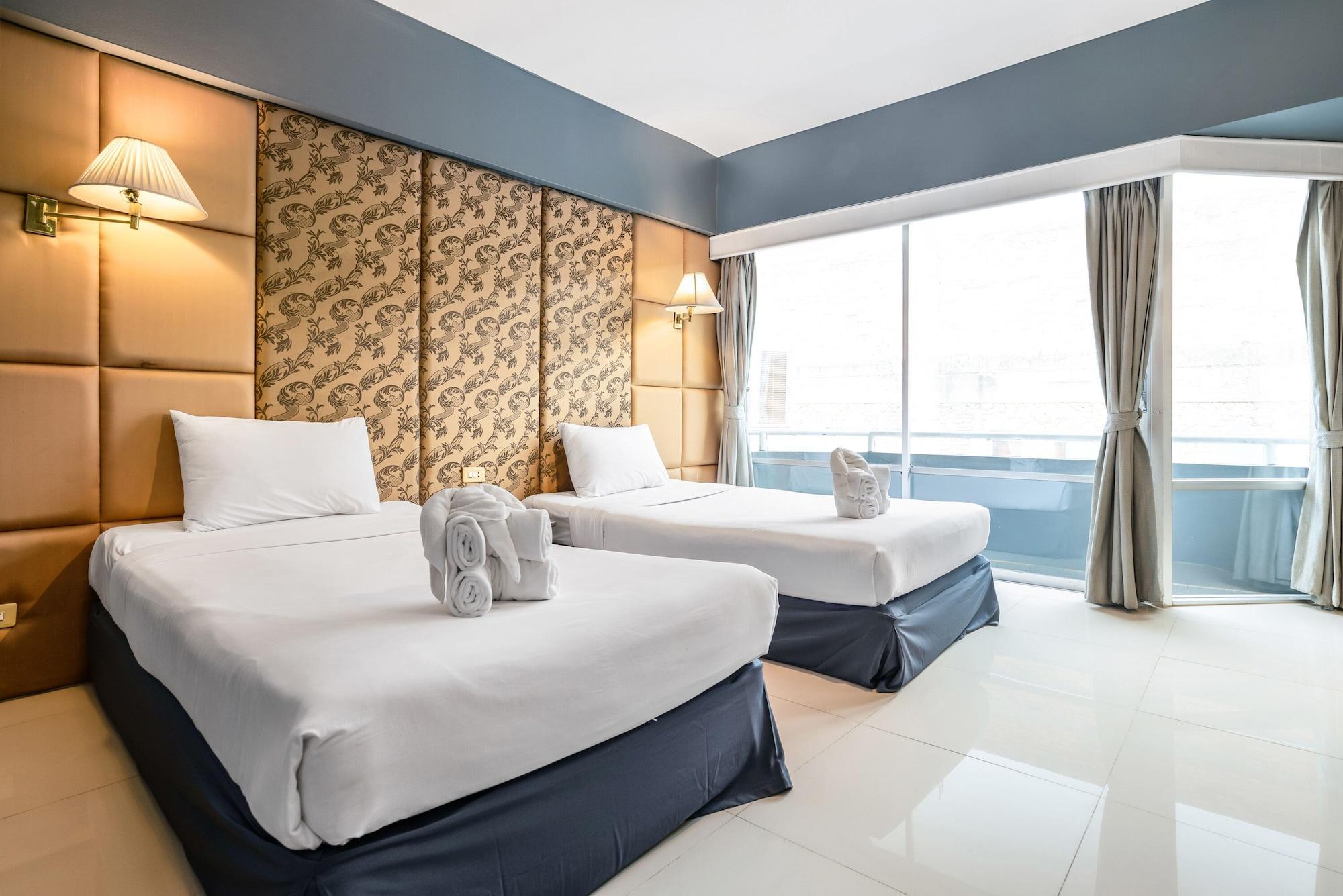 Ayothaya Riverside Hotel Аюттхая Екстер'єр фото