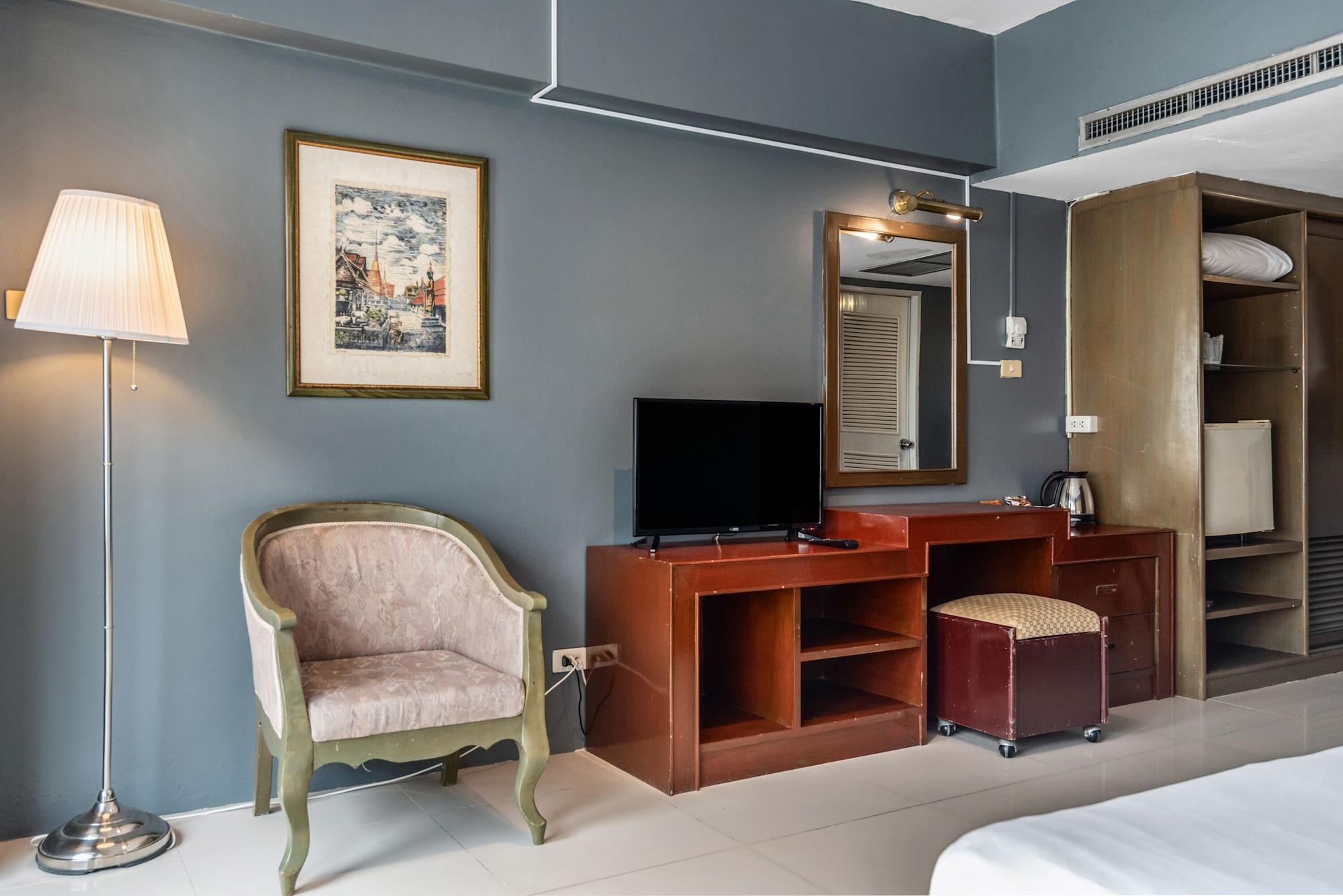 Ayothaya Riverside Hotel Аюттхая Екстер'єр фото