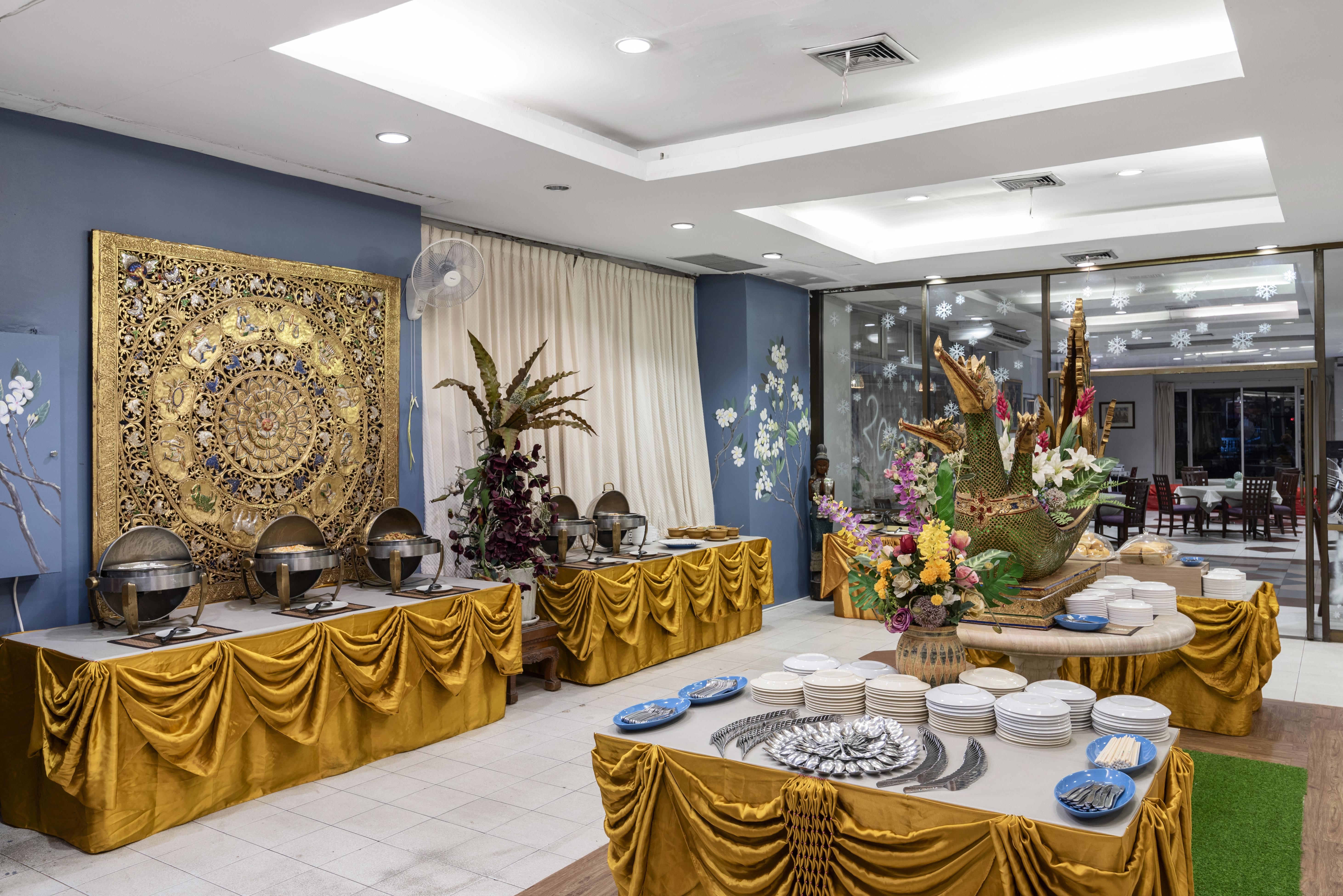 Ayothaya Riverside Hotel Аюттхая Екстер'єр фото