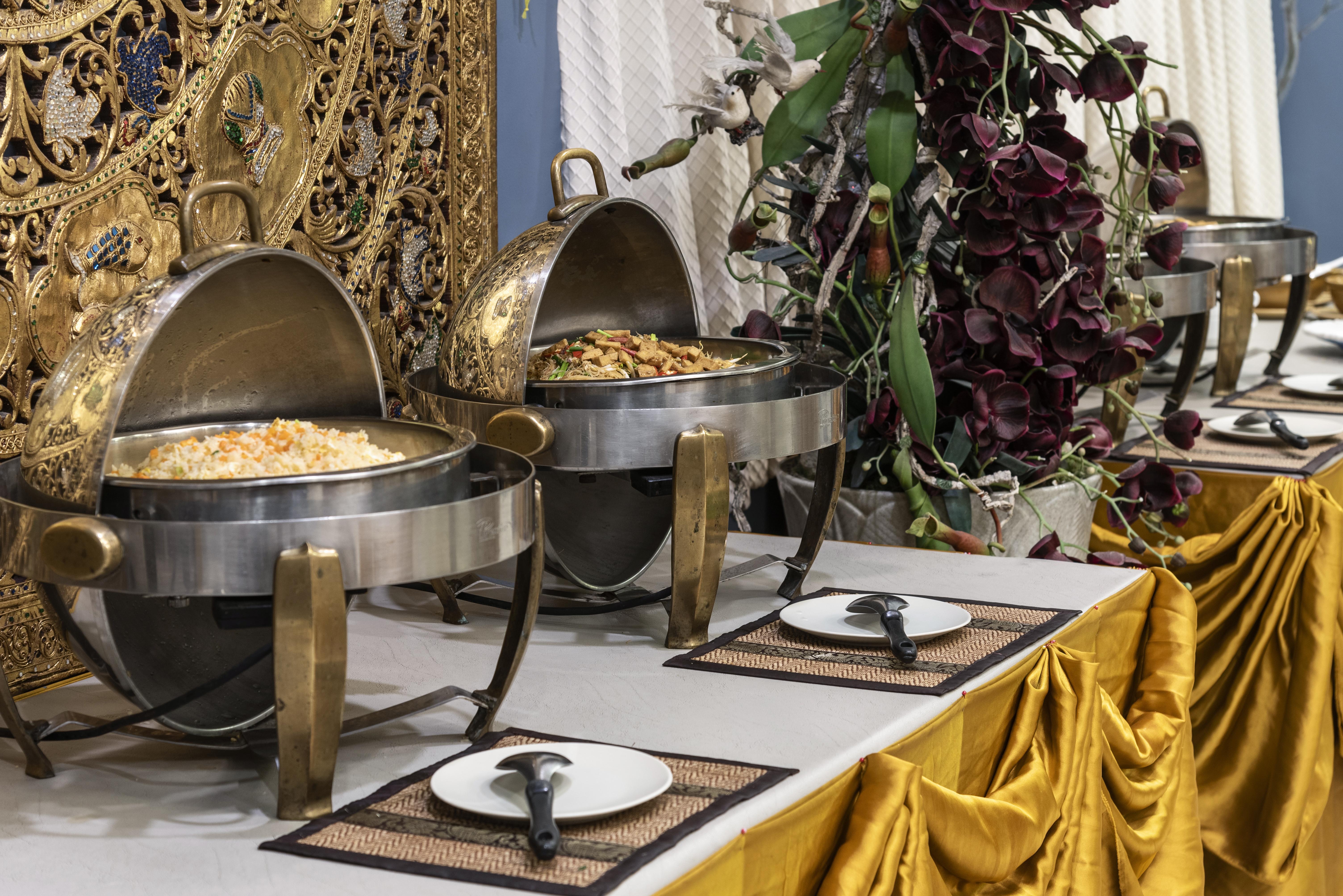 Ayothaya Riverside Hotel Аюттхая Екстер'єр фото